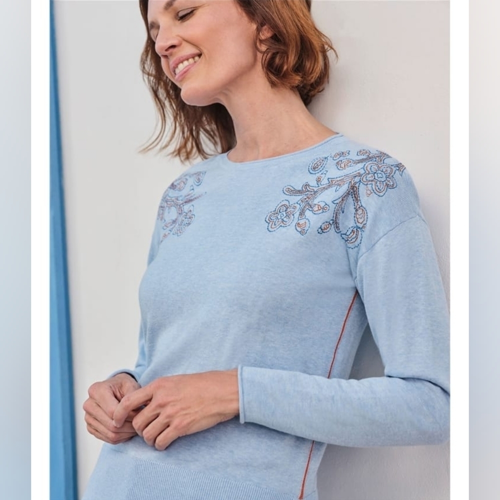 Woolovers Embroidered Jumper Sweater Women's Medium Cotton Blue Boat Neck